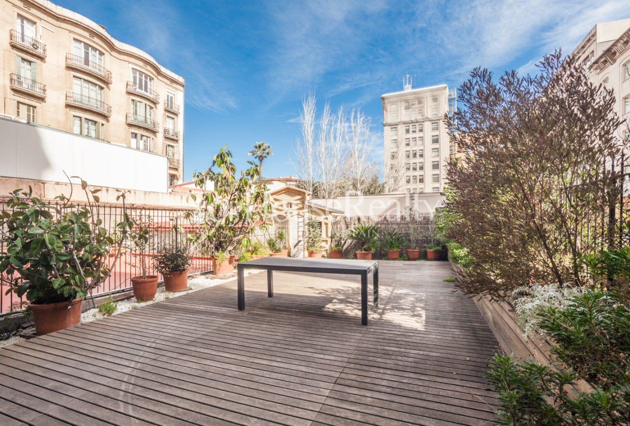 Excellent Catalan Modernism property