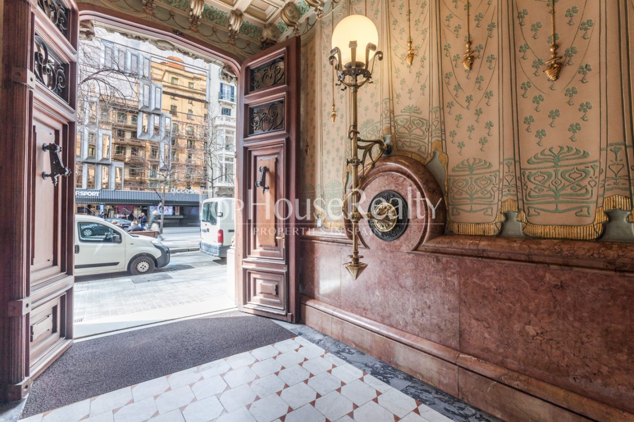Excellent Catalan Modernism property