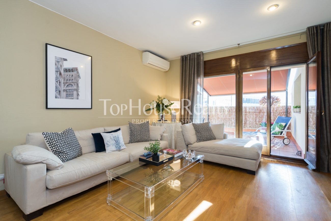 Apartment to renovate in Eixample