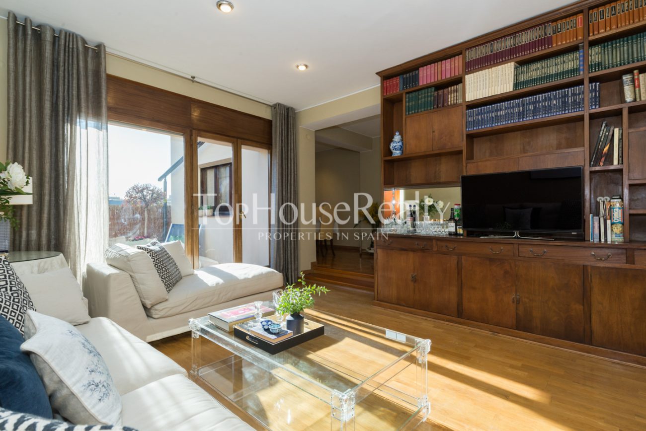 Apartment to renovate in Eixample