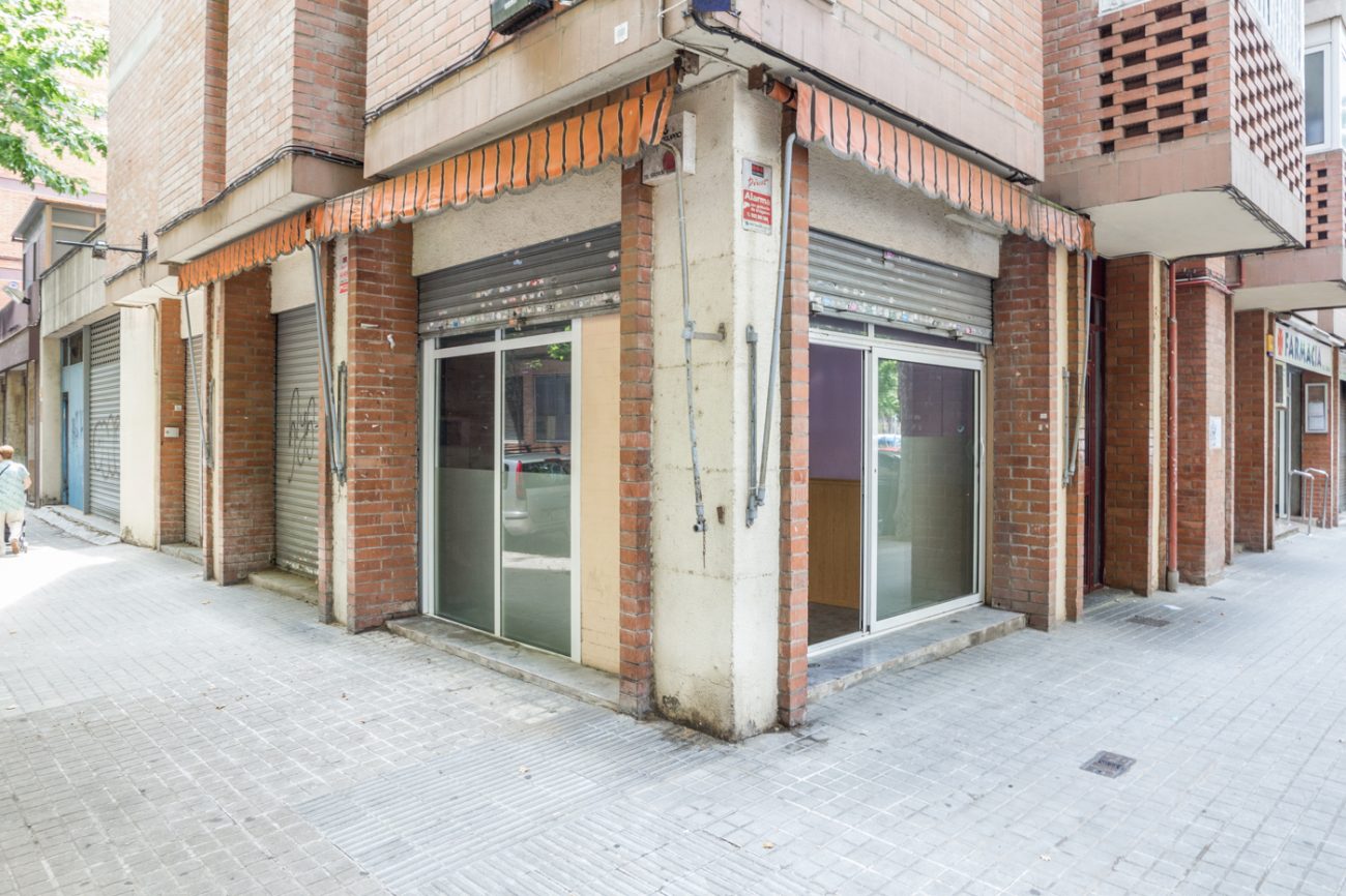 Commercial property for investement  в Sant Martí