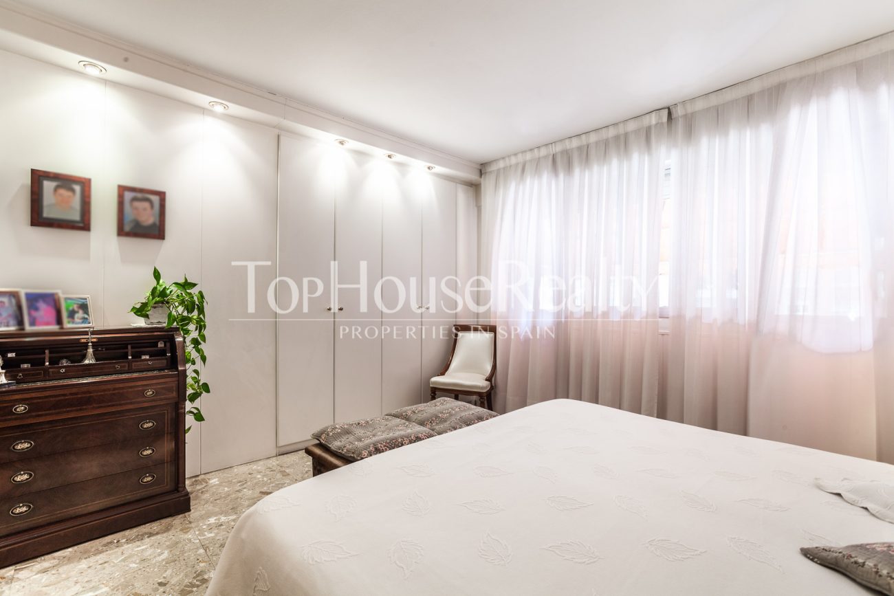 Excellent apartment with community pool