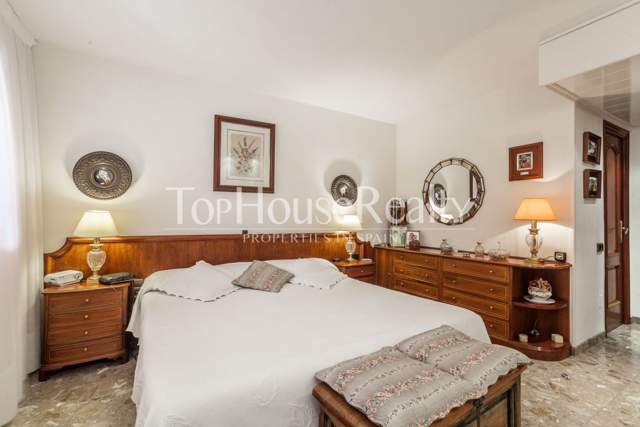 Excellent apartment with community pool
