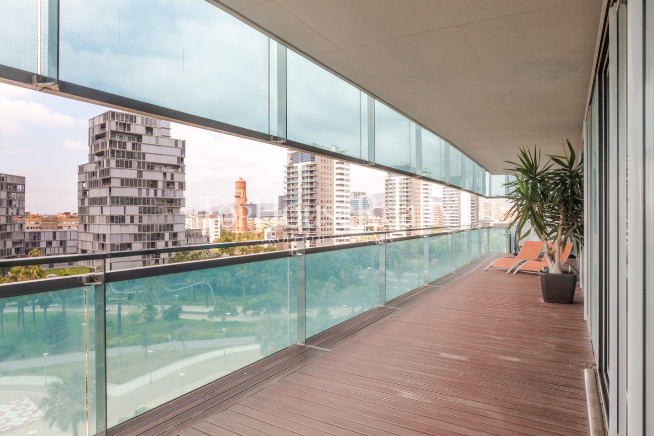 Exclusive flat by the sea