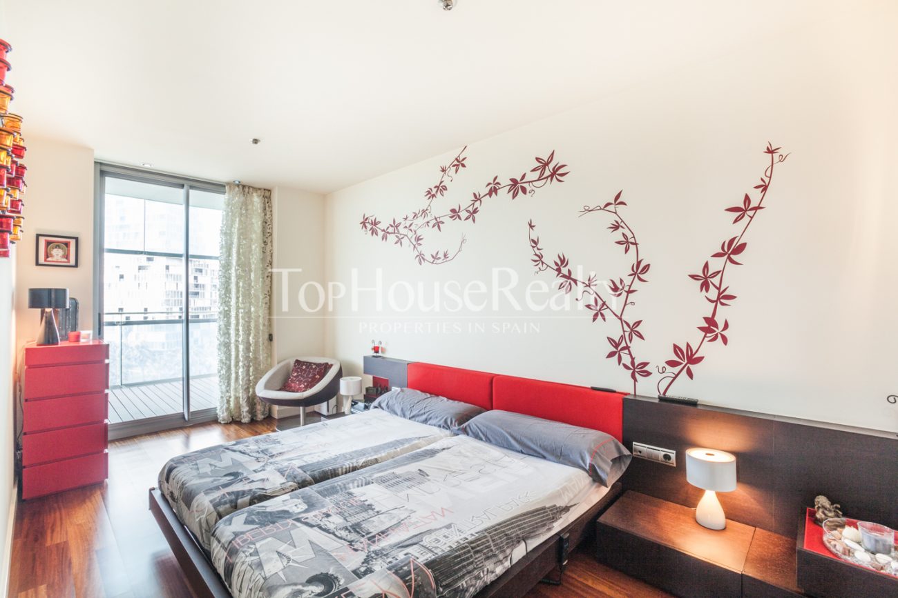 Exclusive flat by the sea