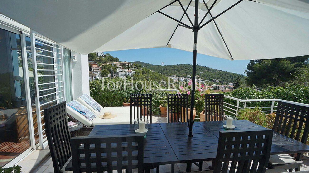 Luxury tower for sale in Sitges