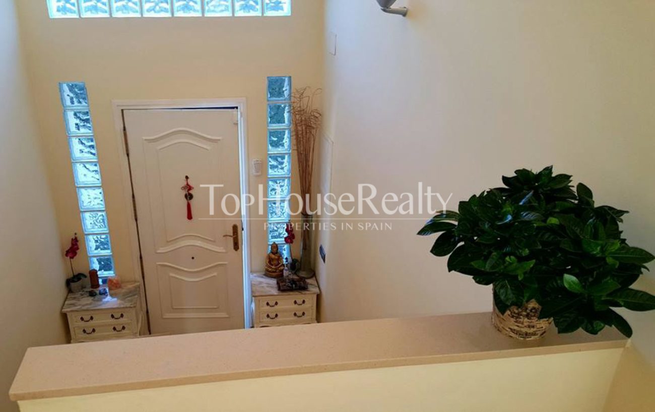 Luxury tower for sale in Sitges