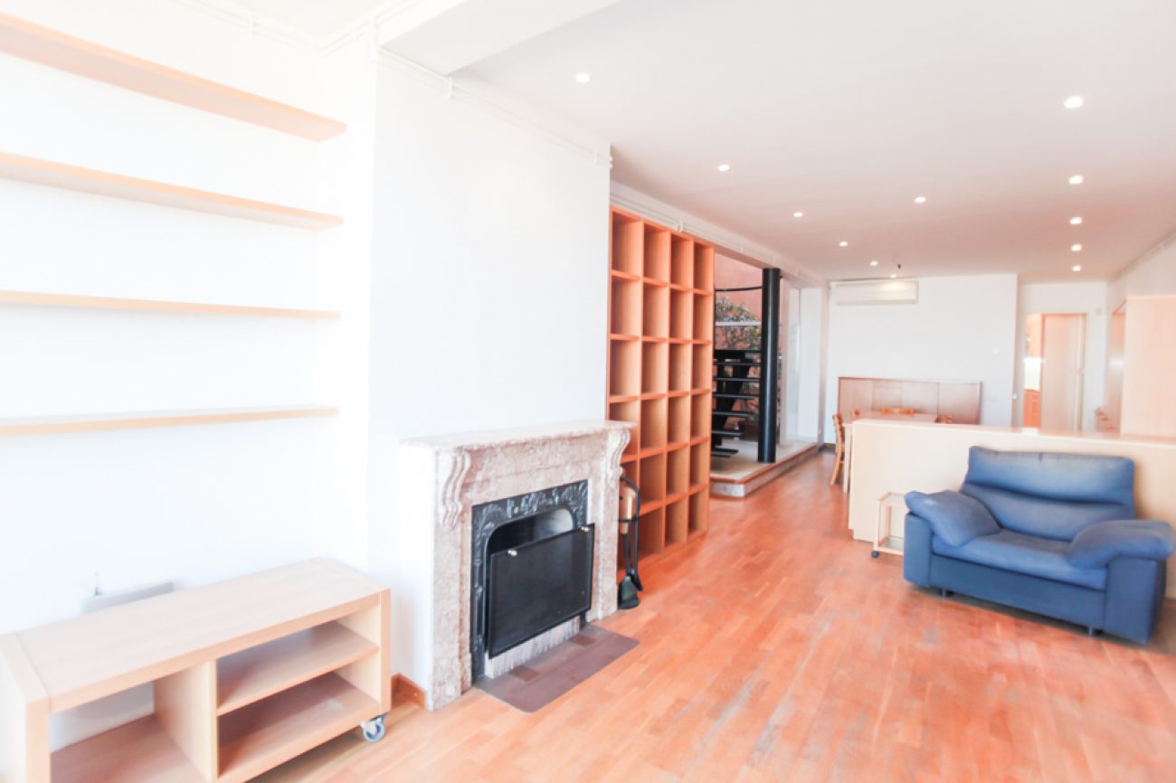 Comfortable  townhouse with sea views