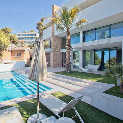 A Splendour Retreat in Castelldefels