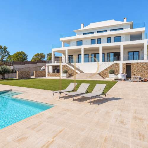 Villa with pool and sea views in Sitges — rented