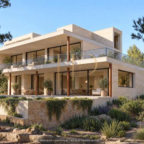 Seafront plot with a villa under construction in Platja d’Aro