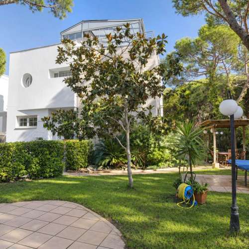 Detached house for sale in Gavà Mar, near the beach