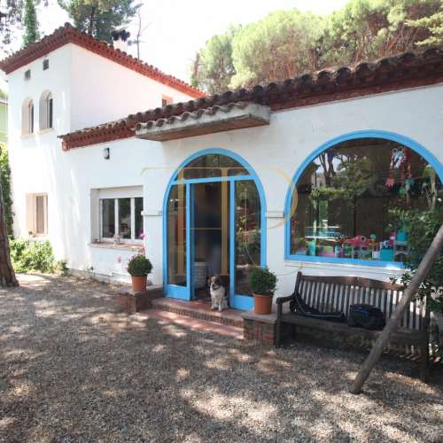Sold house with garden and pool in La Pineda, Castelldefels