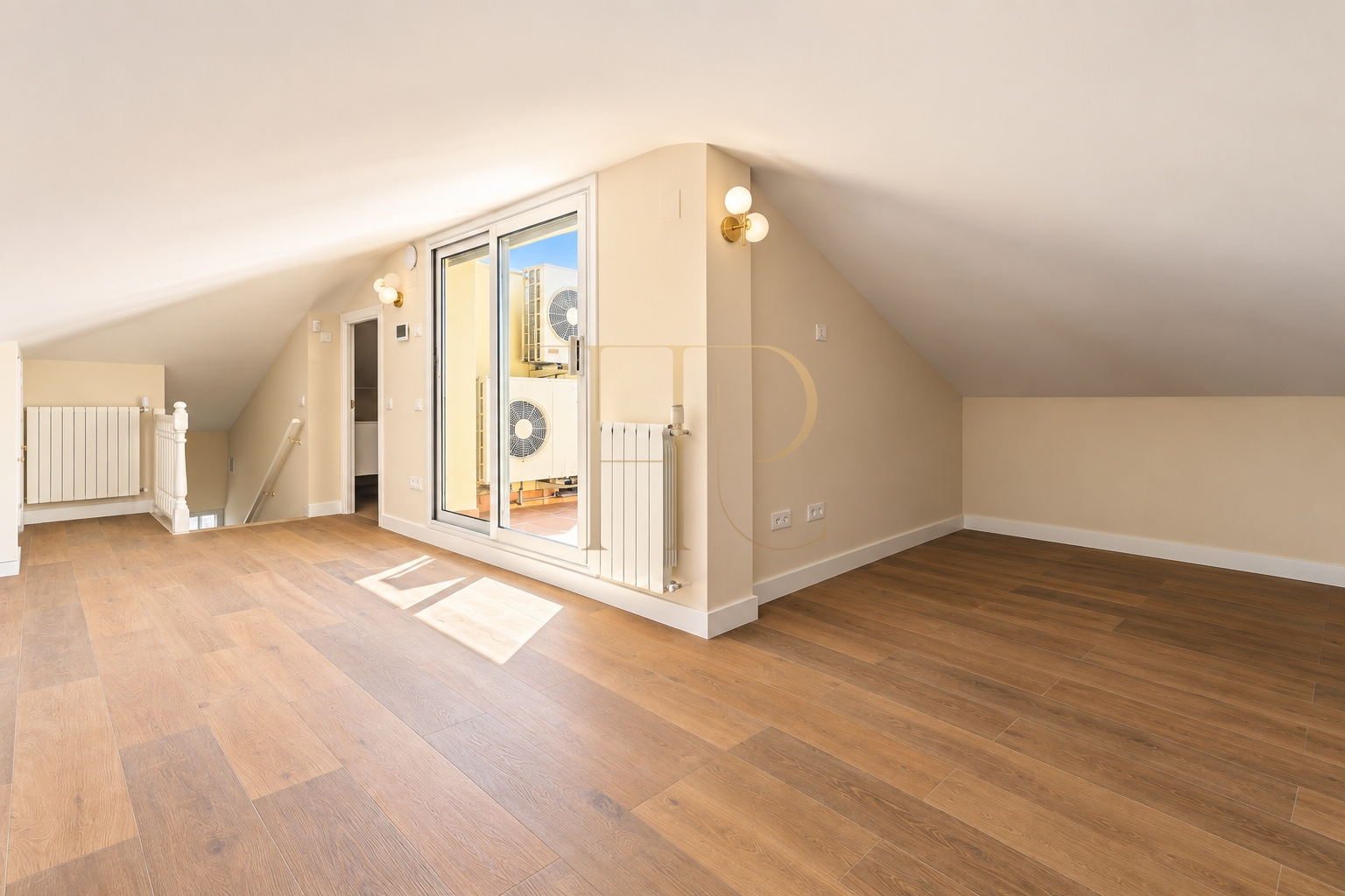 Luxury detached villa for rent in Gavà Mar, fully renovated
