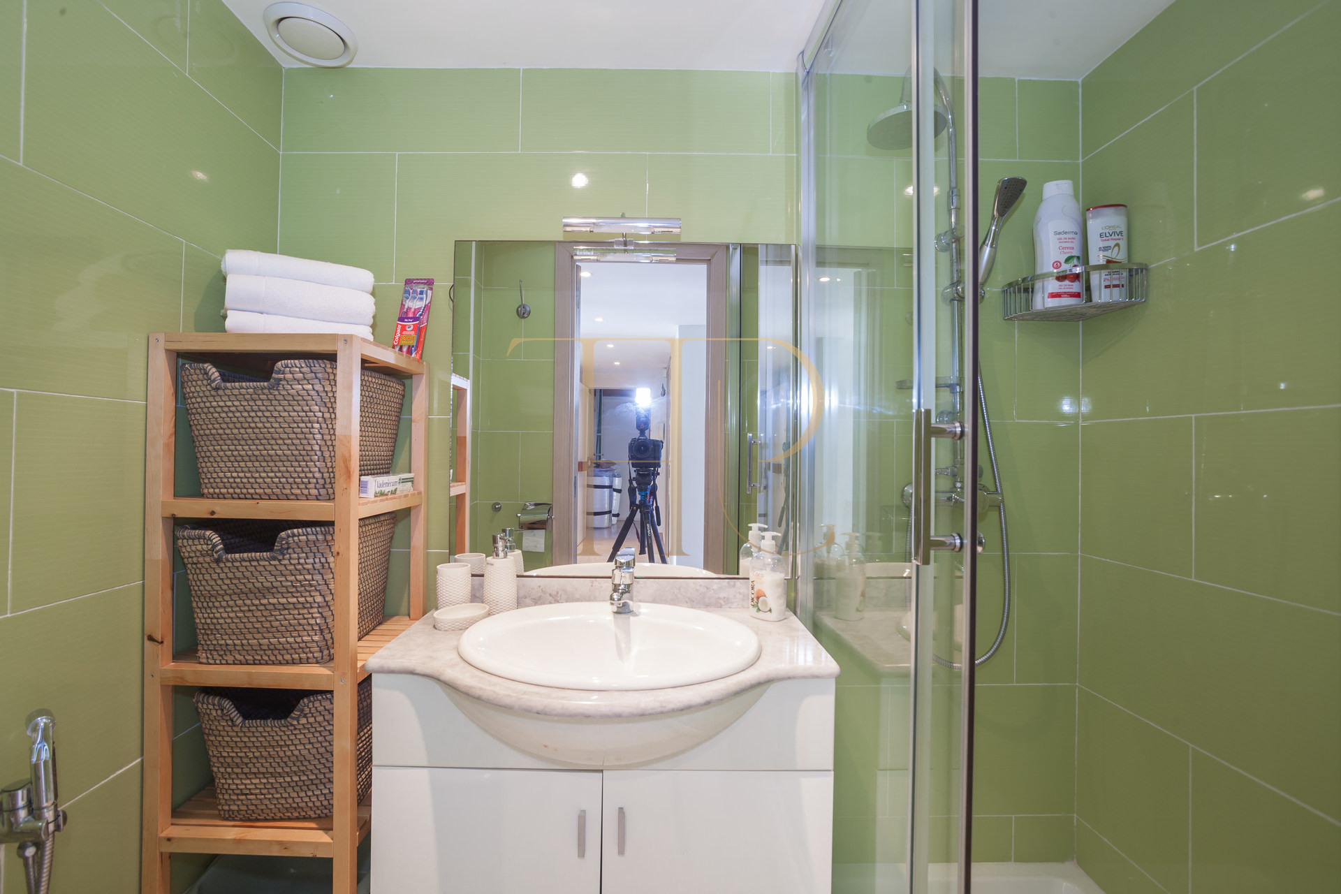 Renovated apartment with a sea-view terrace in Gavà Mar