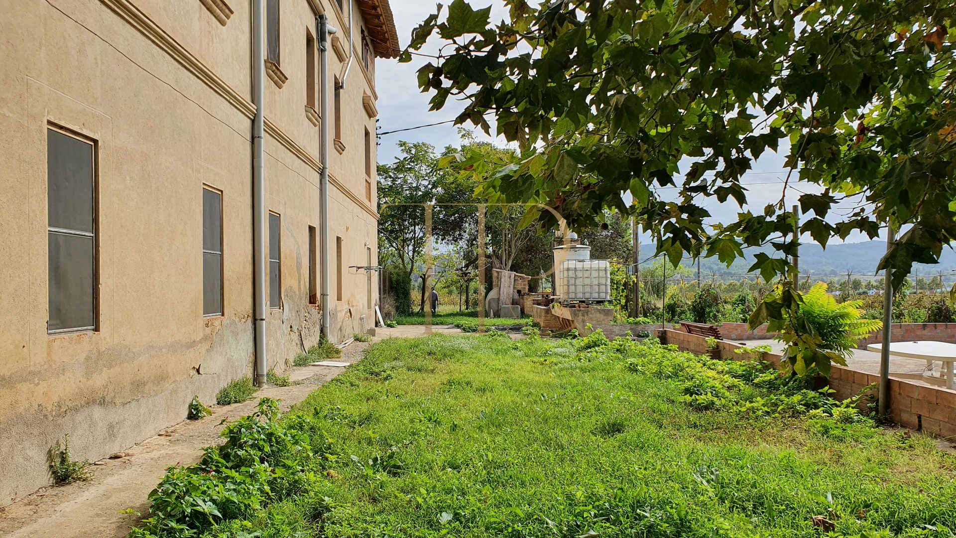 Sold: historic vineyard estate in the Penedès
