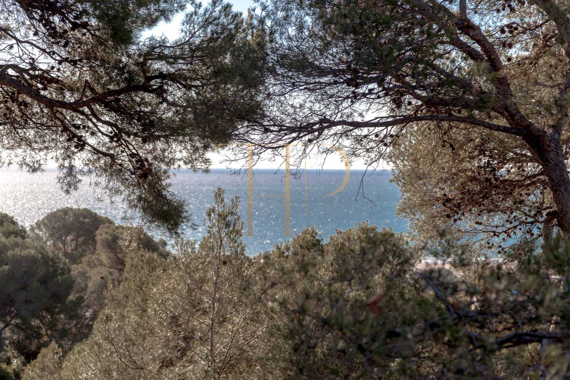 Sold plot with sea views in Bellamar, Castelldefels