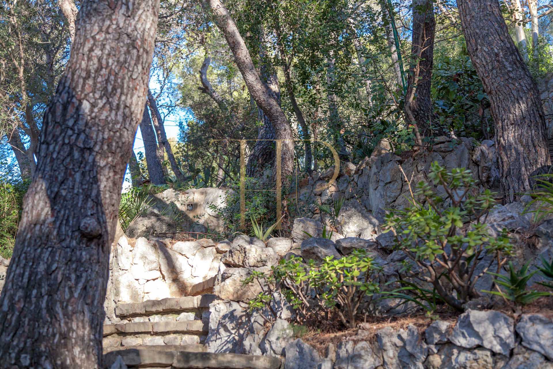 Sold plot with sea views in Bellamar, Castelldefels