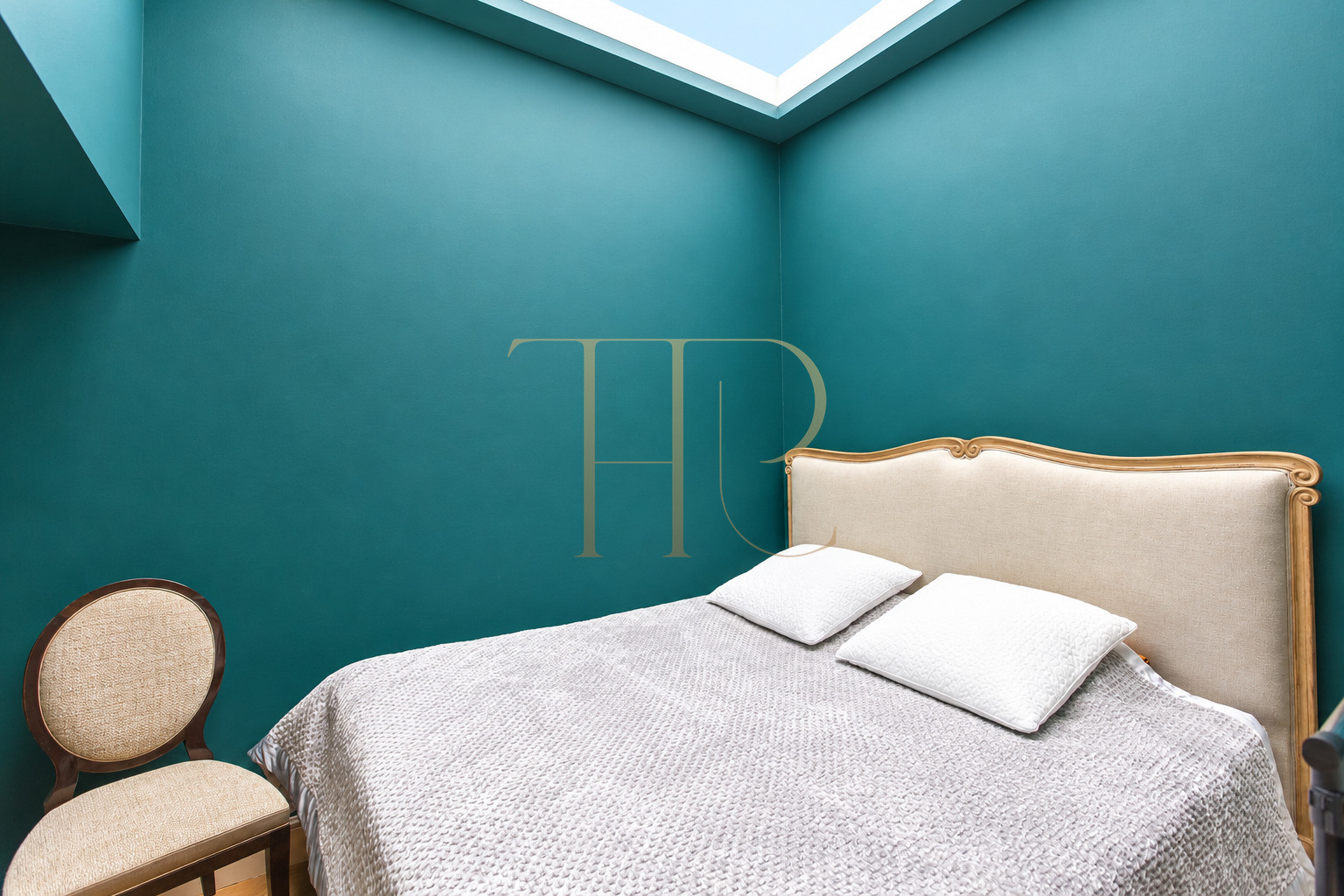 Refurbished apartment with large terrace in Dreta de l’Eixample