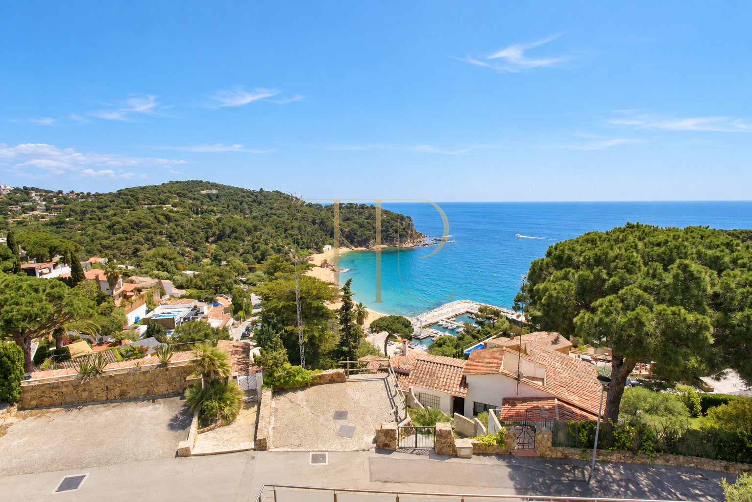 Sea-view villa in Cala Canyelles, Lloret de Mar
