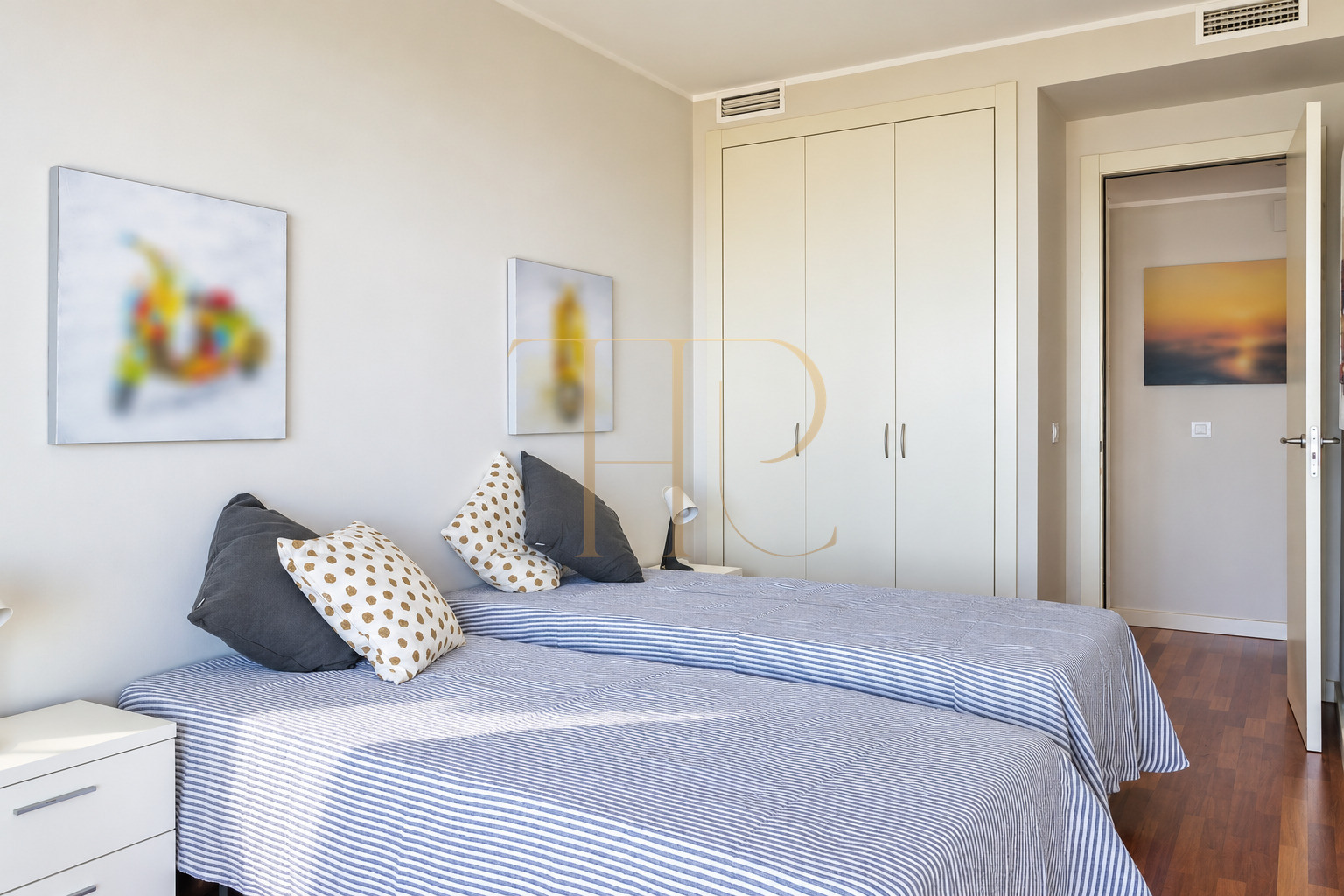 Sea-view apartment in Diagonal Mar — sold