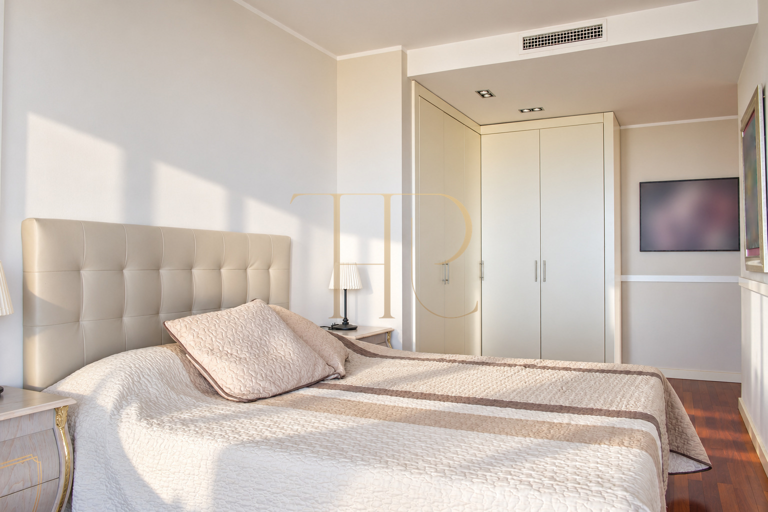 Sea-view apartment in Diagonal Mar — sold