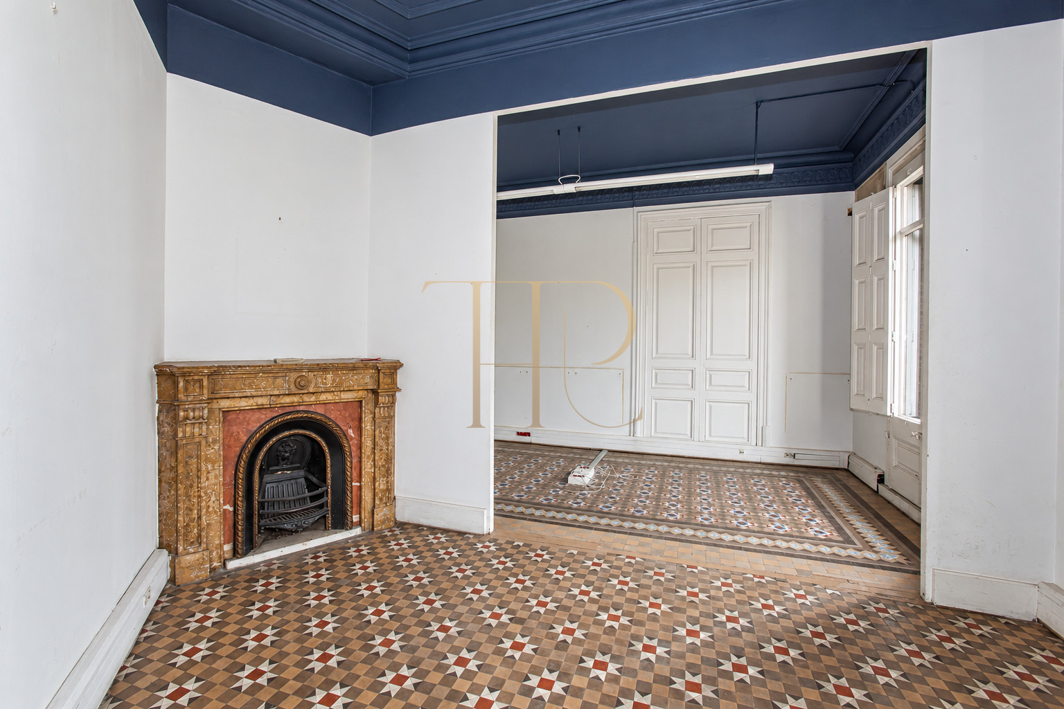 Let: office with eight rooms in Dreta de l’Eixample, Barcelona