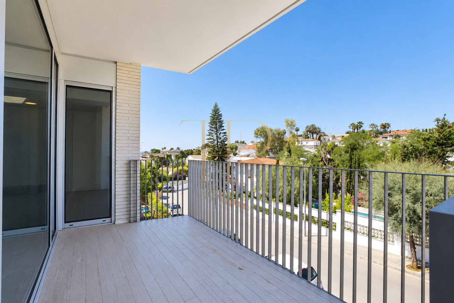 Sold: double apartment with terraces and communal pool in Alella
