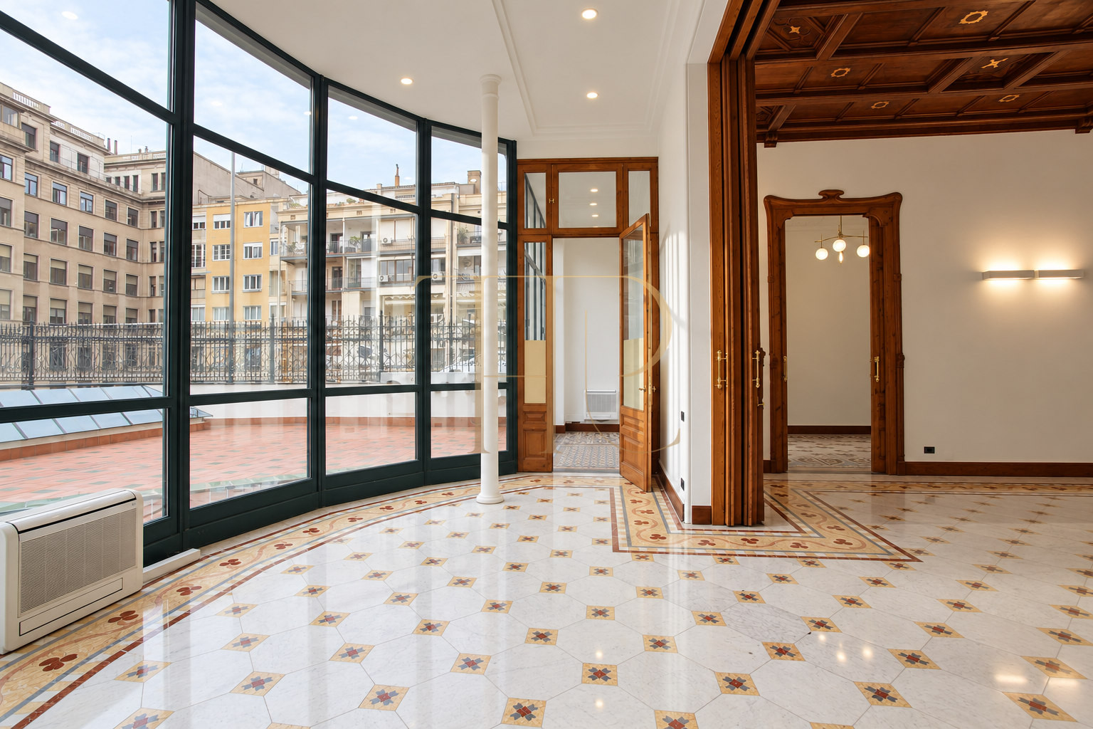 Modernist office with terrace in Eixample — rented