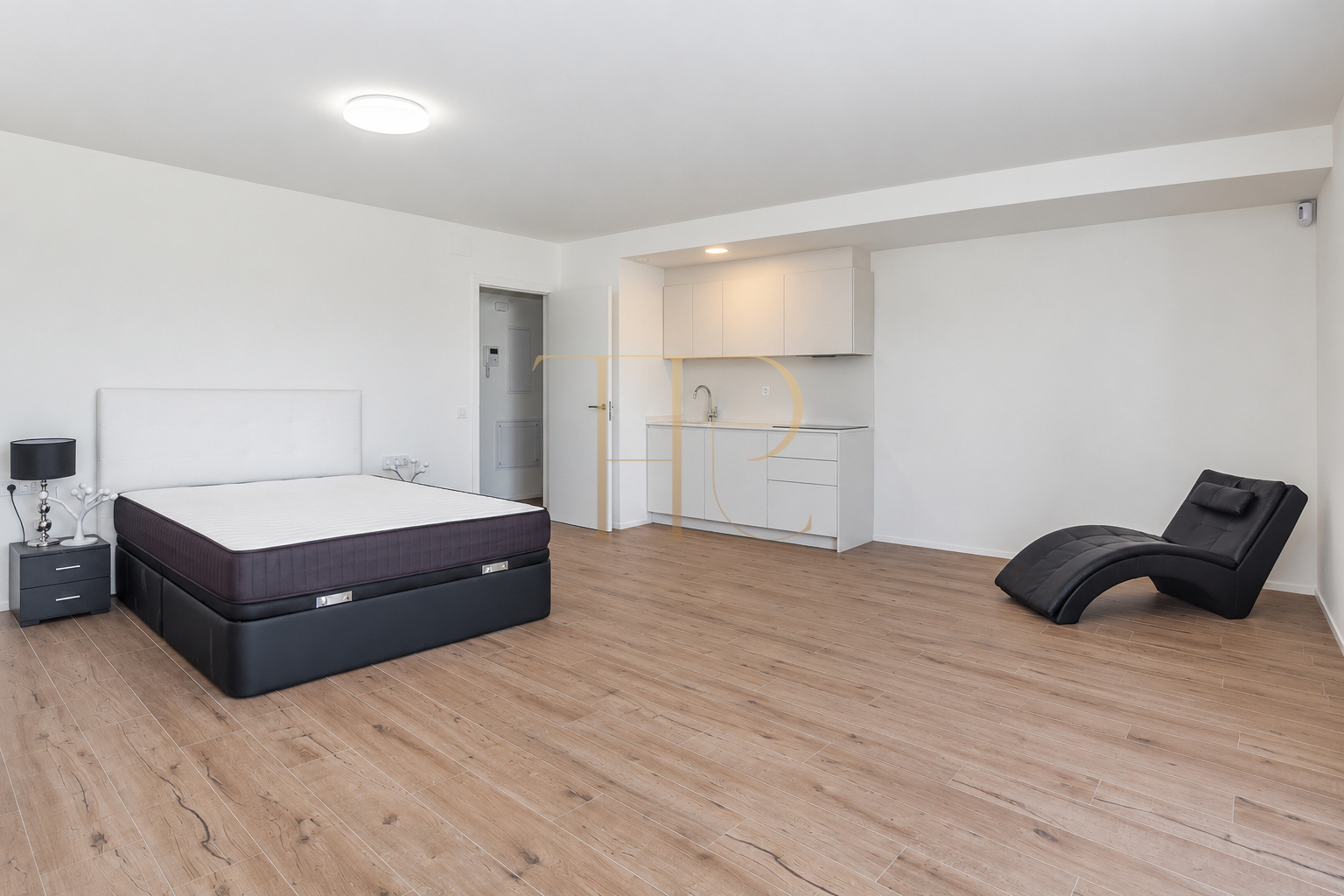 Sold apartment with terrace and shared pool in Alella