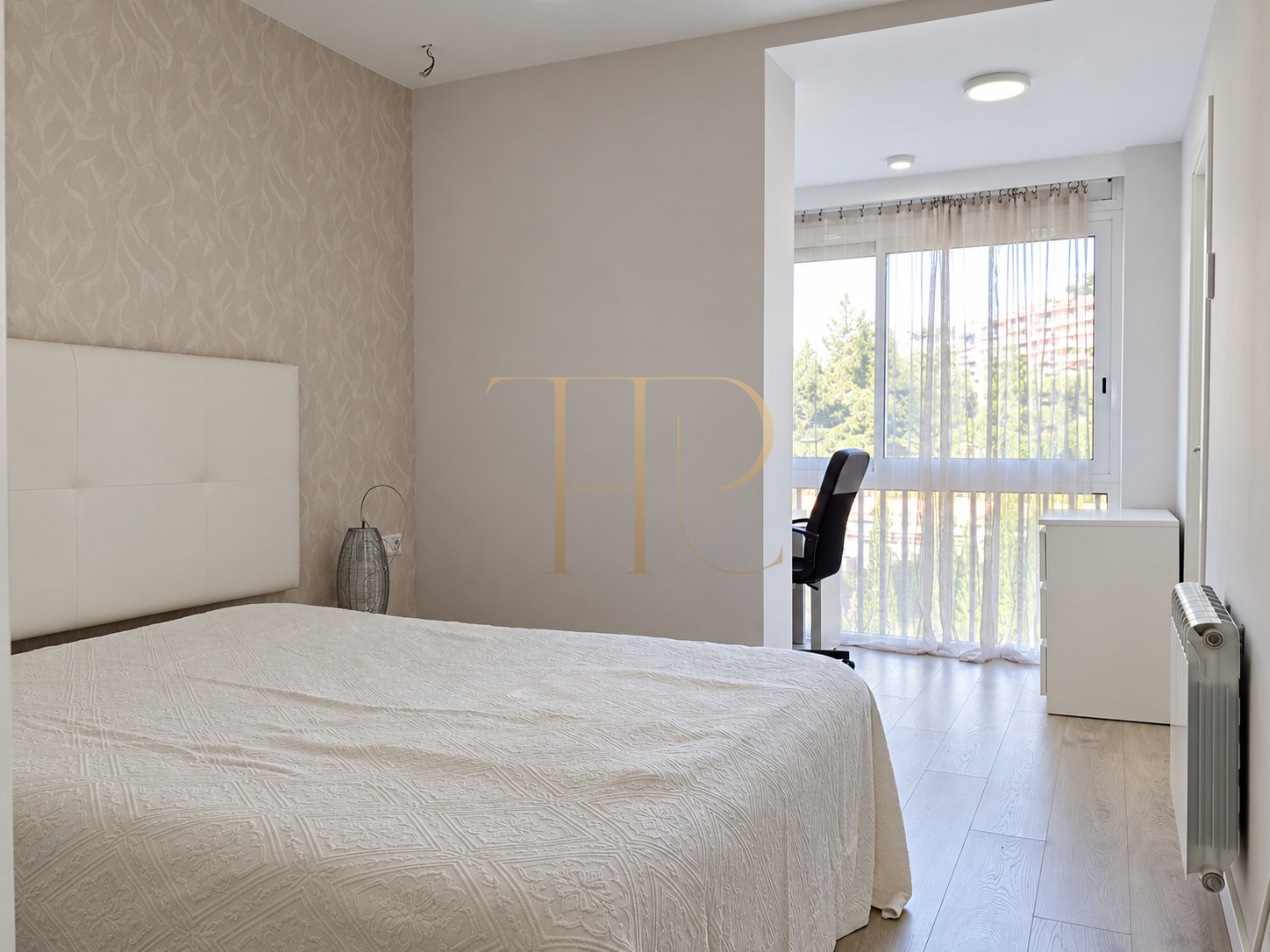 Apartment with balcony and sea views in Les Botigues de Sitges