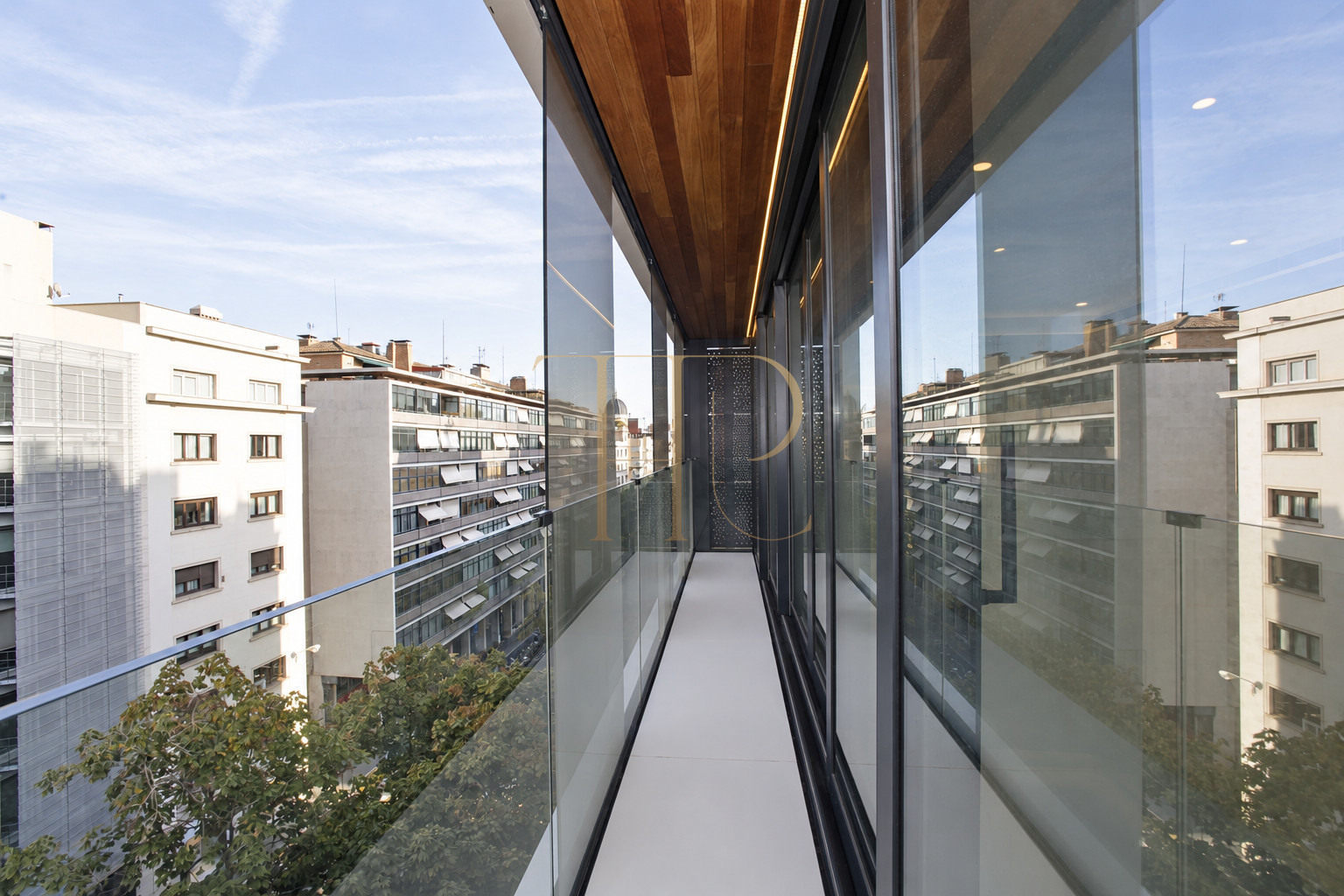 Penthouse with private pool in Sant Gervasi · Sold