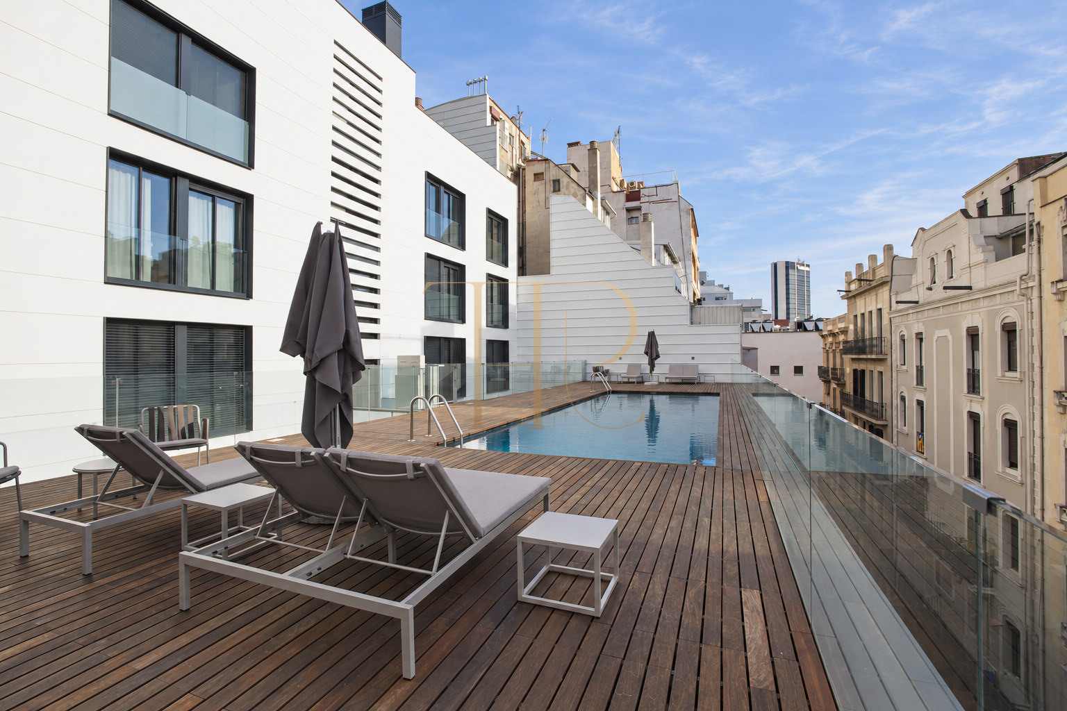 Penthouse with private pool in Sant Gervasi · Sold