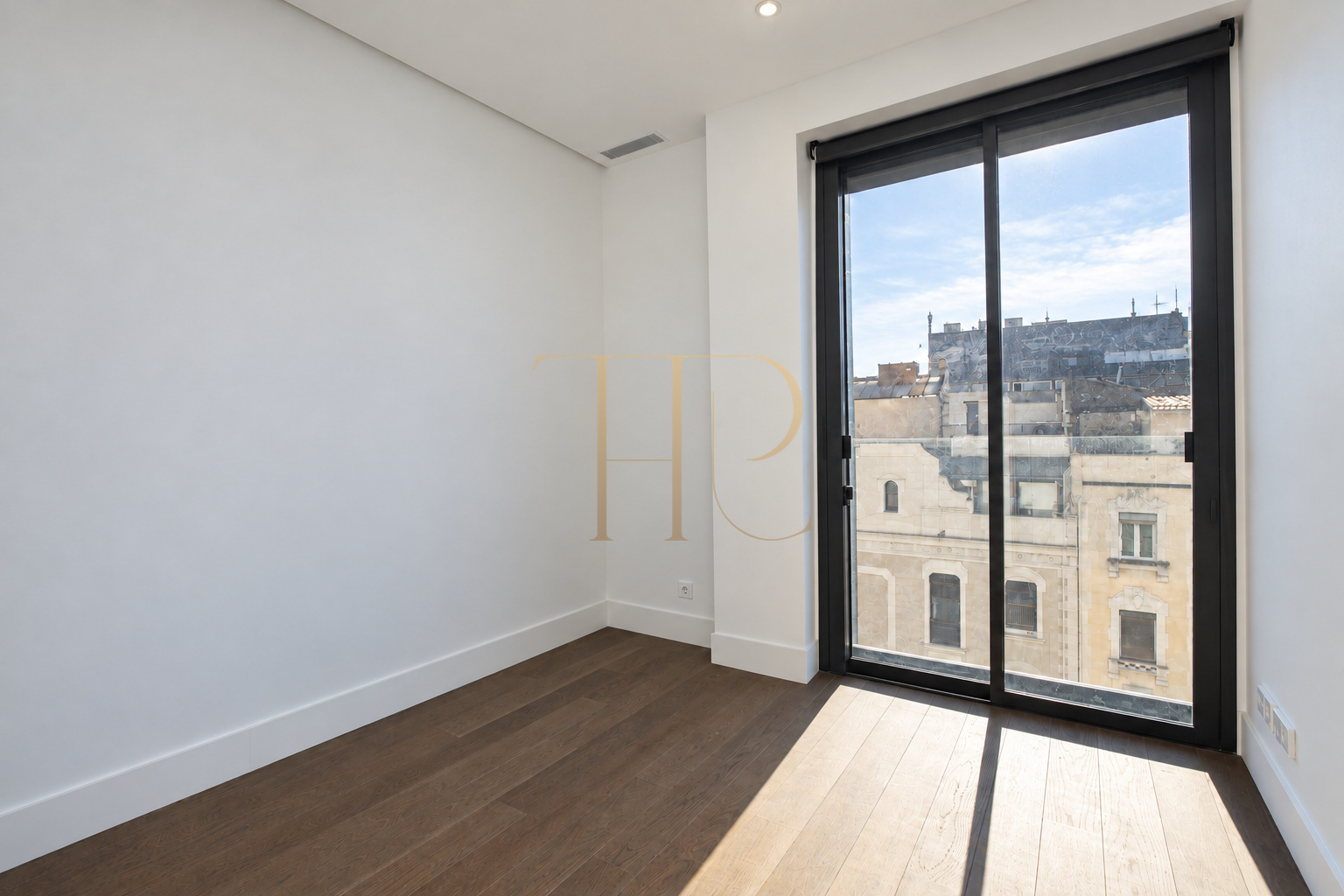 Penthouse with private pool in Sant Gervasi · Sold