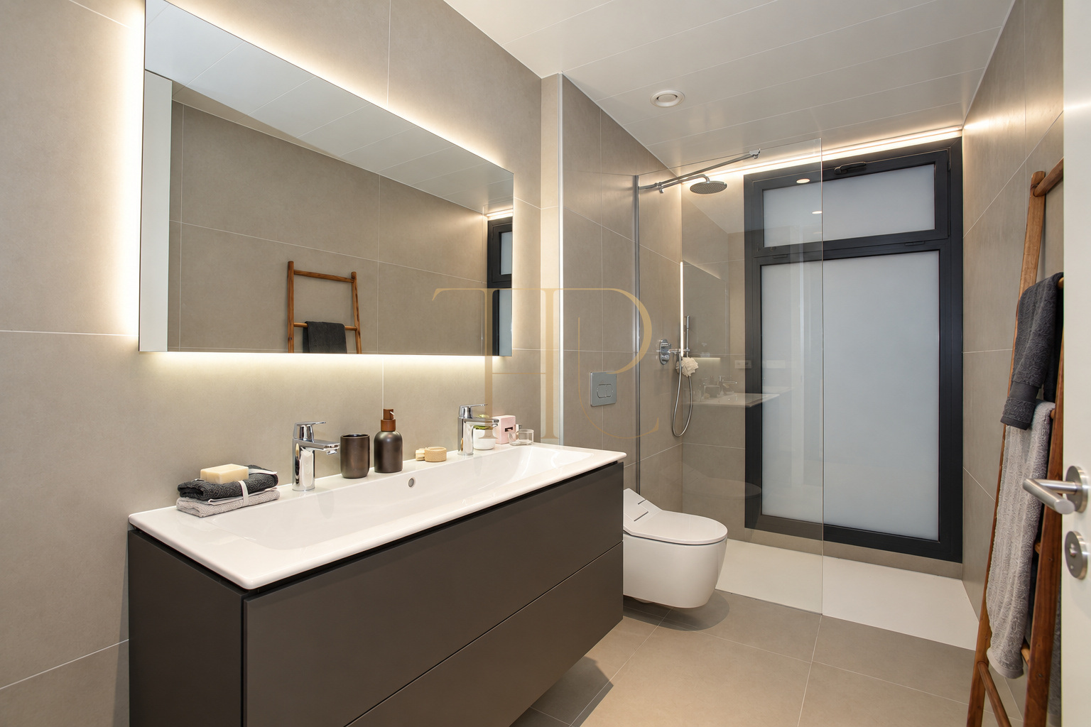 Duplex with private terrace in Sant Gervasi · Sold