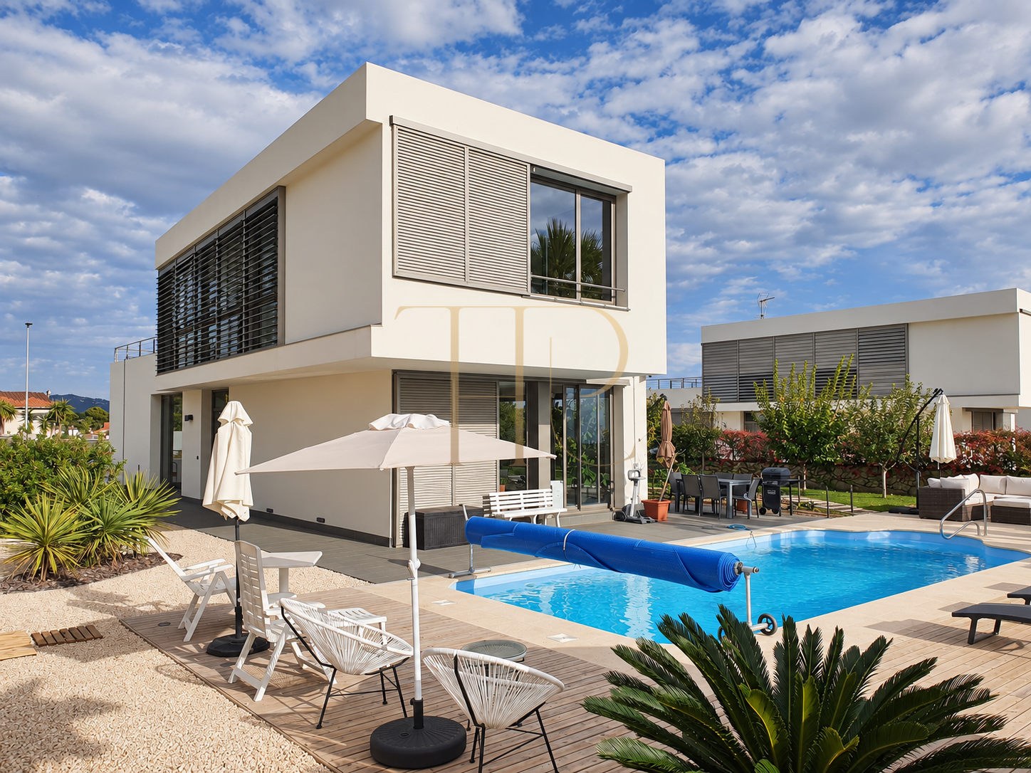 House with pool and sea views in Arenys de Mar · Sold