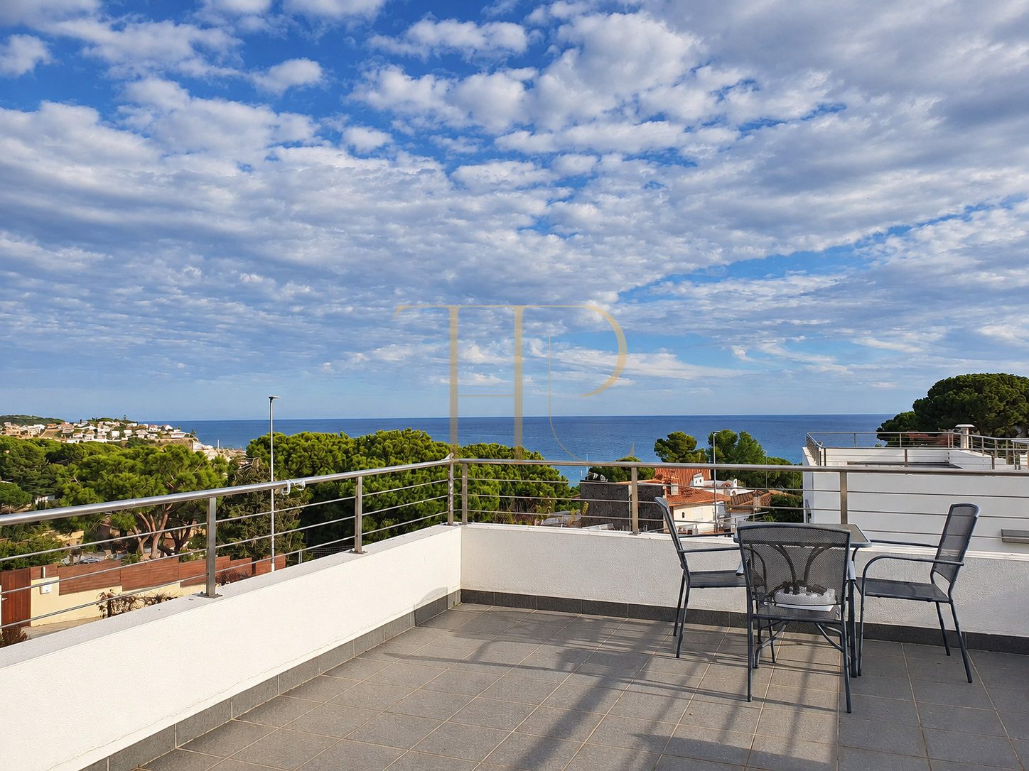 House with pool and sea views in Arenys de Mar · Sold