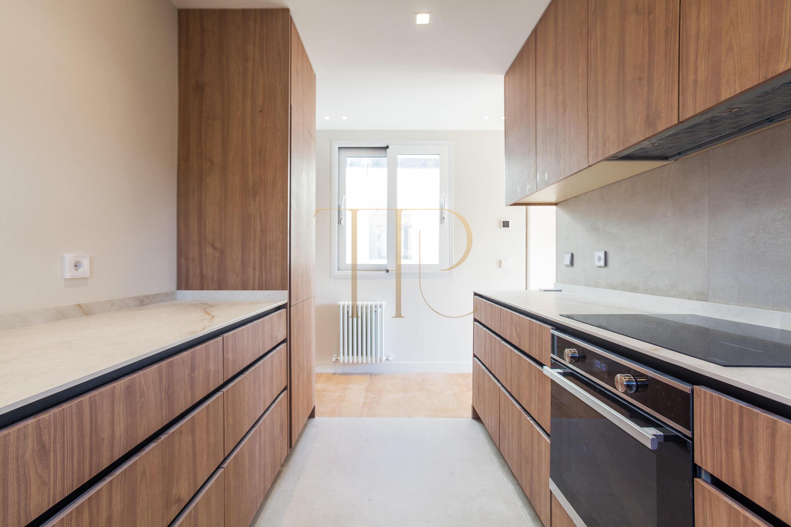 Sold penthouse with two terraces in Les Corts, Barcelona