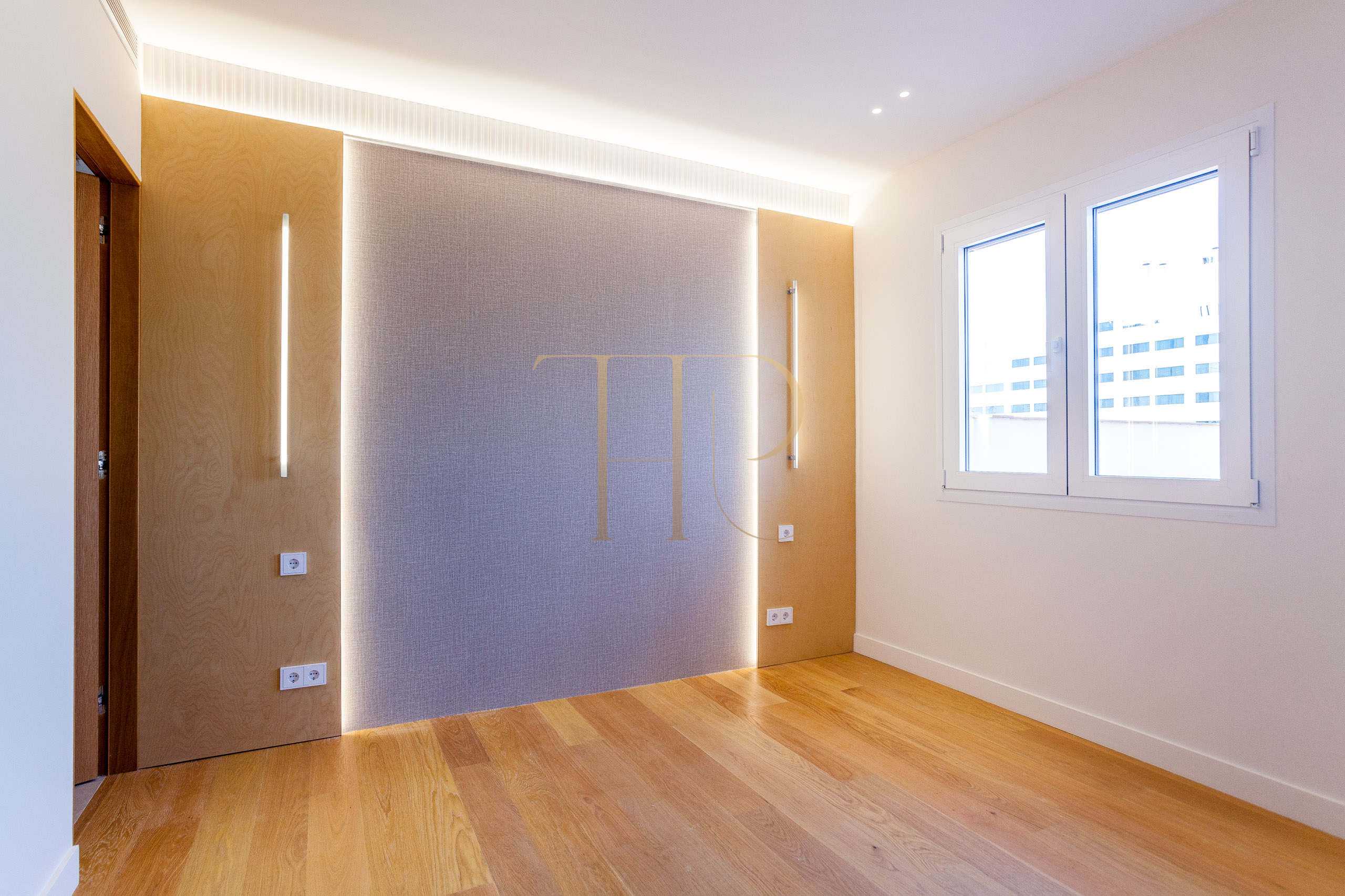 Sold penthouse with two terraces in Les Corts, Barcelona