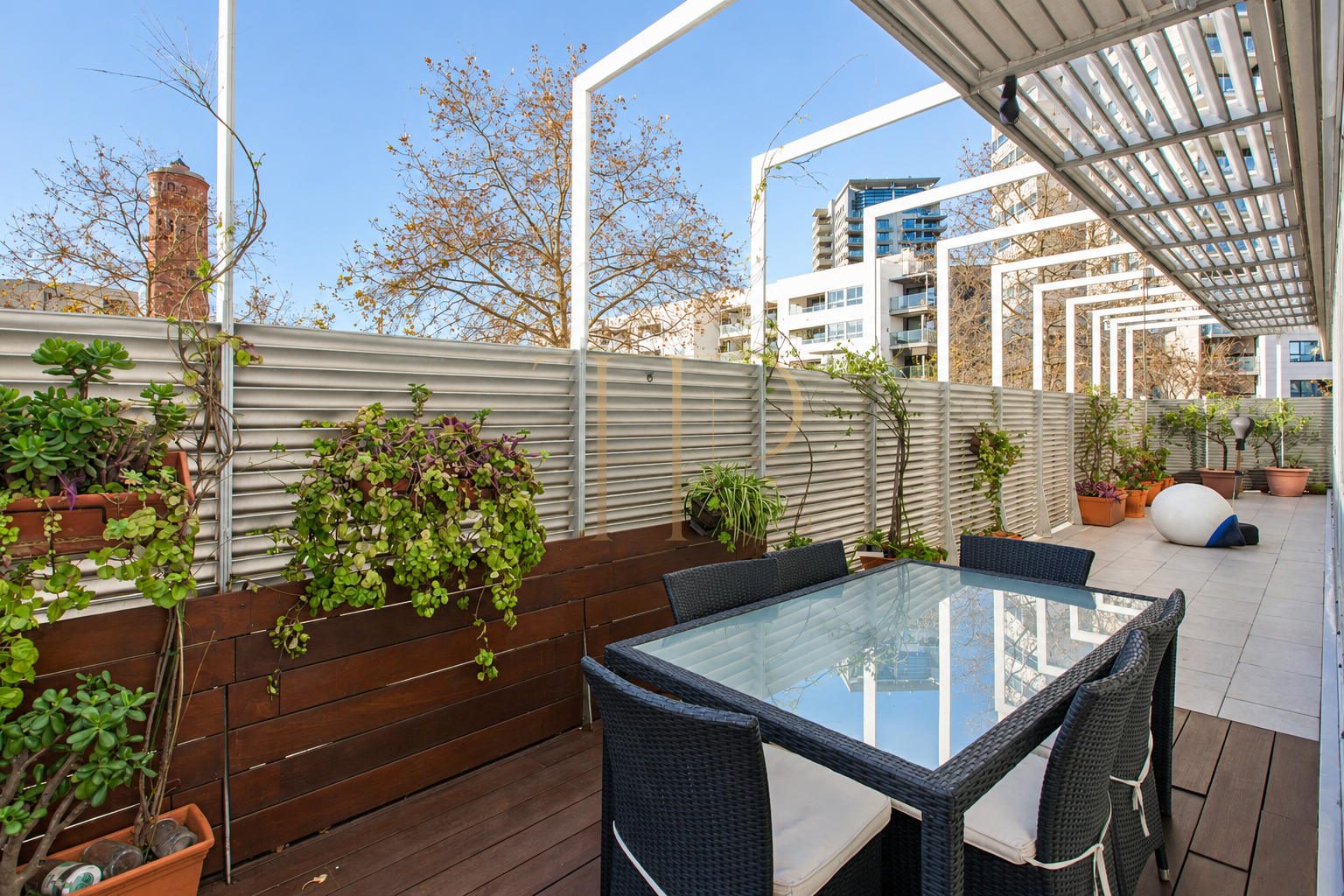 Apartment with large terrace in Diagonal Mar · Sold