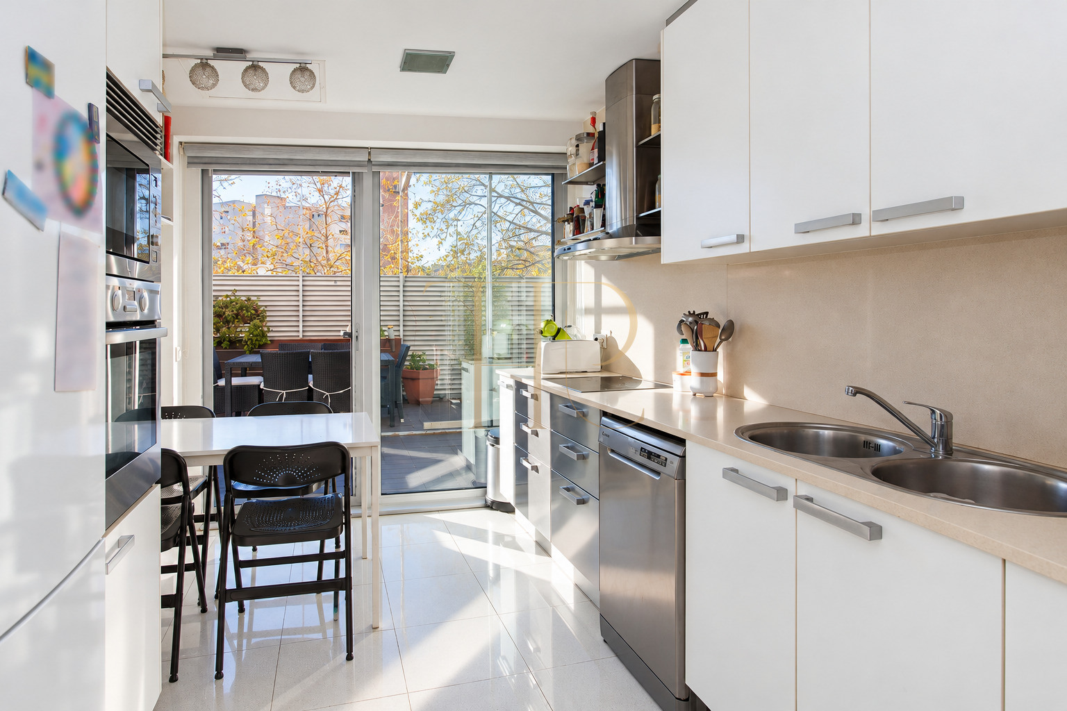 Apartment with large terrace in Diagonal Mar · Sold