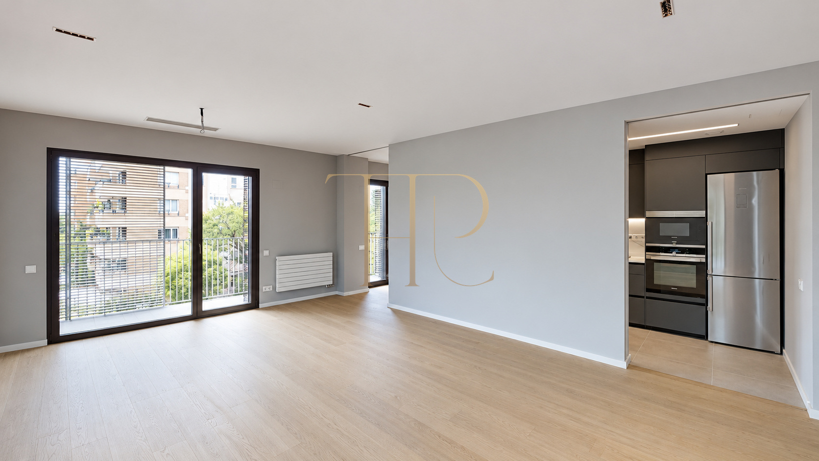Four-bedroom apartment with a terrace in Sarrià — sold