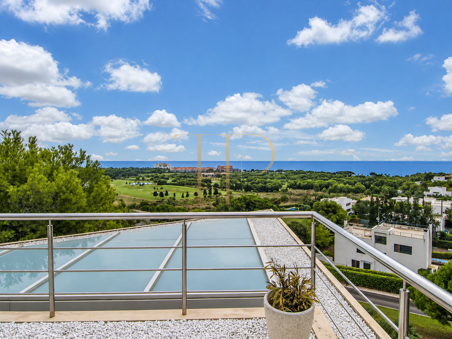 Sea-view villa with pool in Can Girona, Sitges