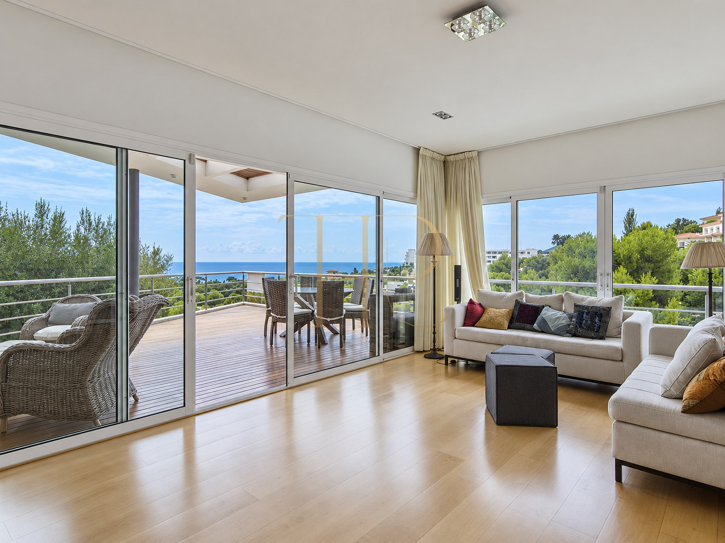 Sea-view villa with pool in Can Girona, Sitges