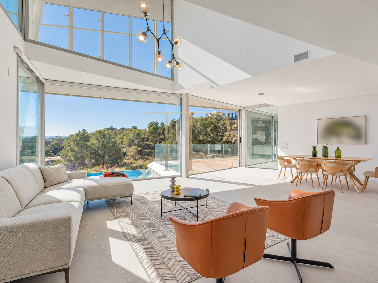 Sea-view villa in Can Girona with pool and lift