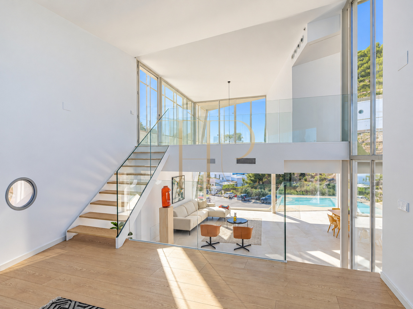 Sea-view villa in Can Girona with pool and lift
