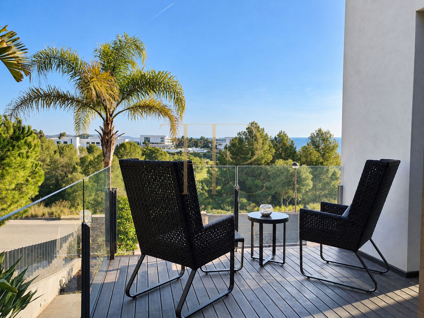 Sea-view villa with guest house in Can Girona, Sitges