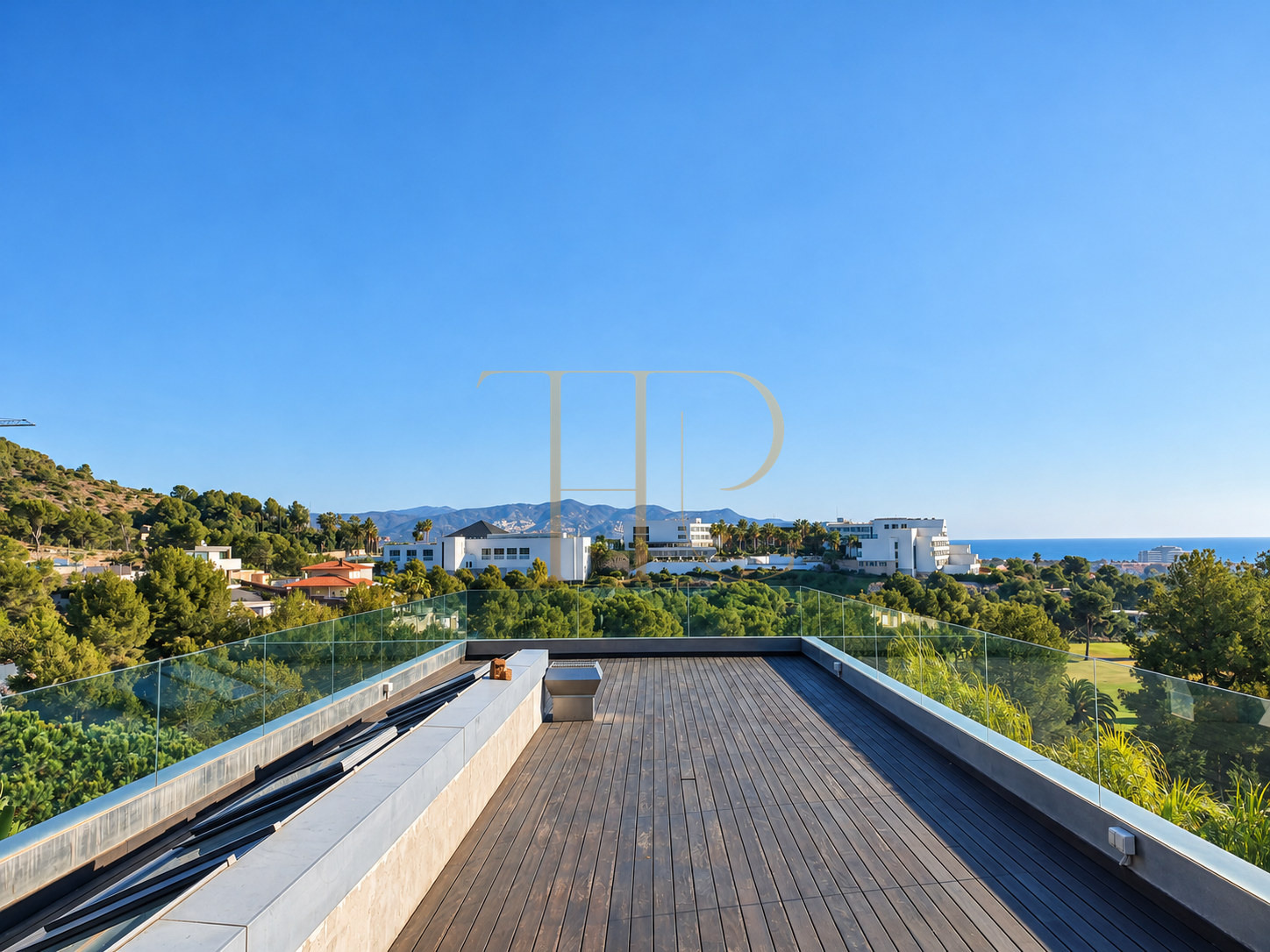 Sea-view villa with guest house in Can Girona, Sitges