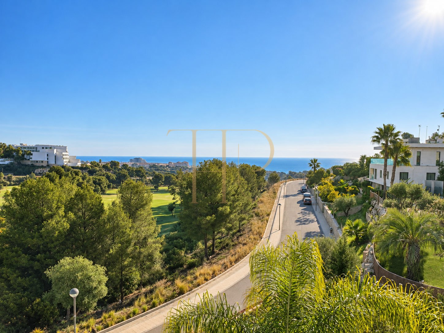 Sea-view villa with guest house in Can Girona, Sitges