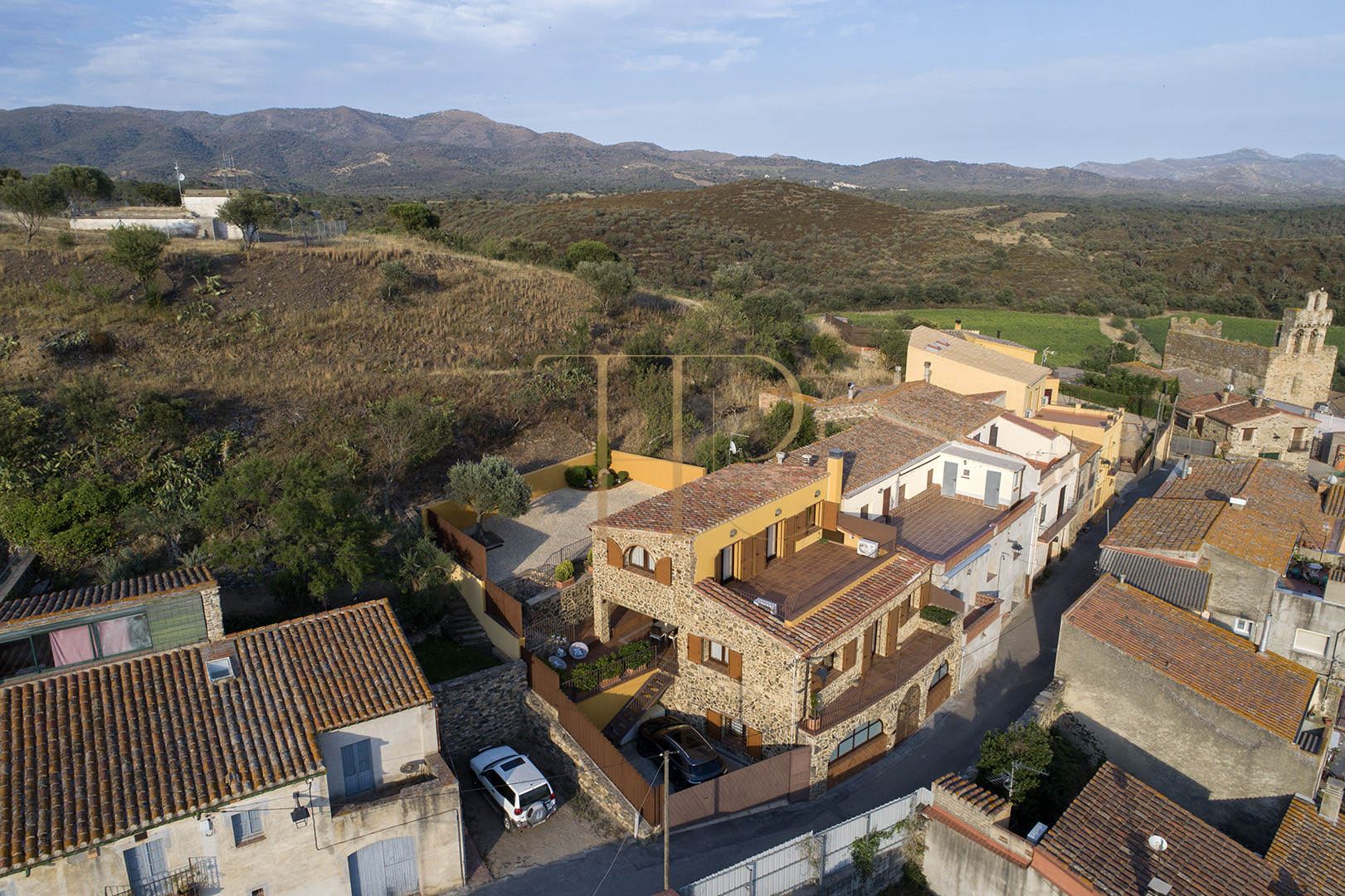 Stone house with garden and terraces in Rabós, Alt Empordà